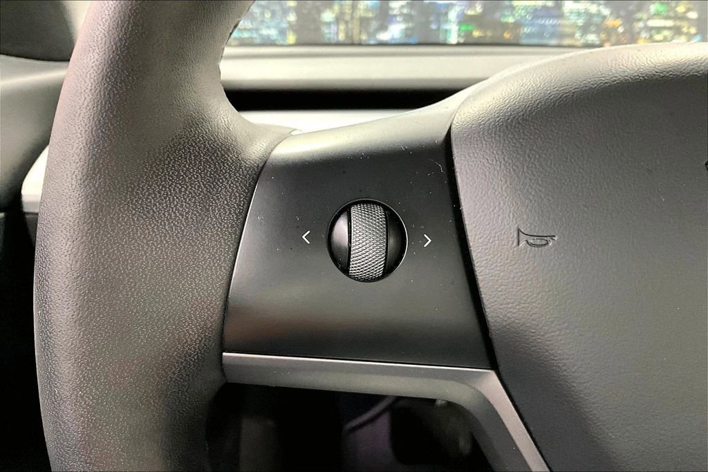 Used 2021 Tesla Model 3 Long Range image 11