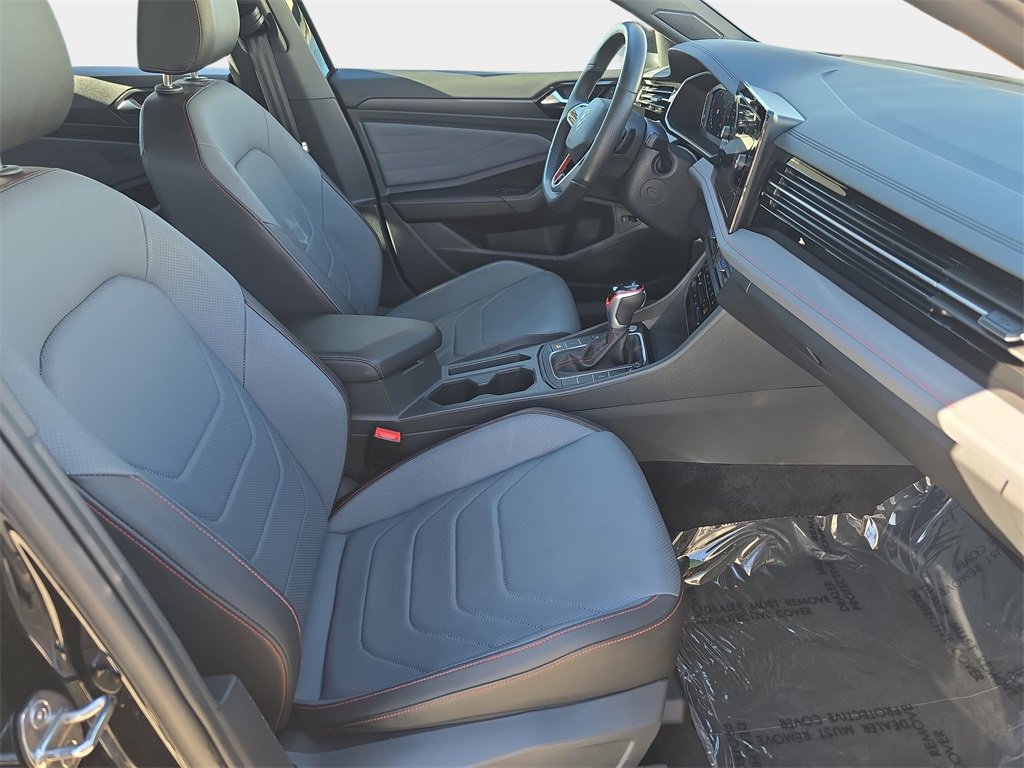 Used 2025 Volkswagen Jetta GLI Autobahn image 12