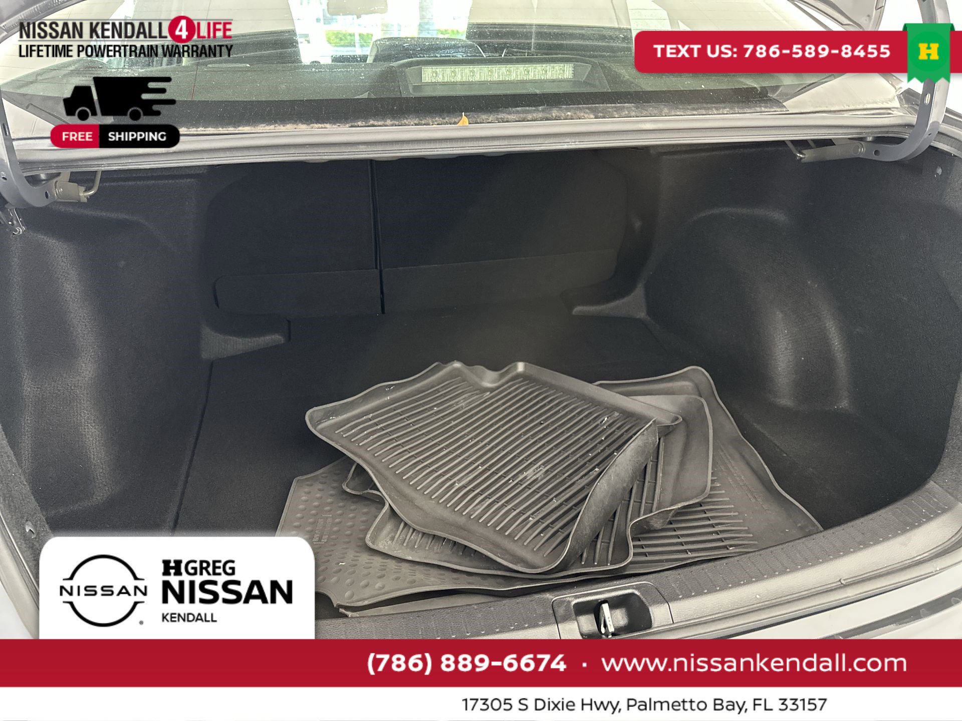 Used 2023 Toyota Corolla LE image 29