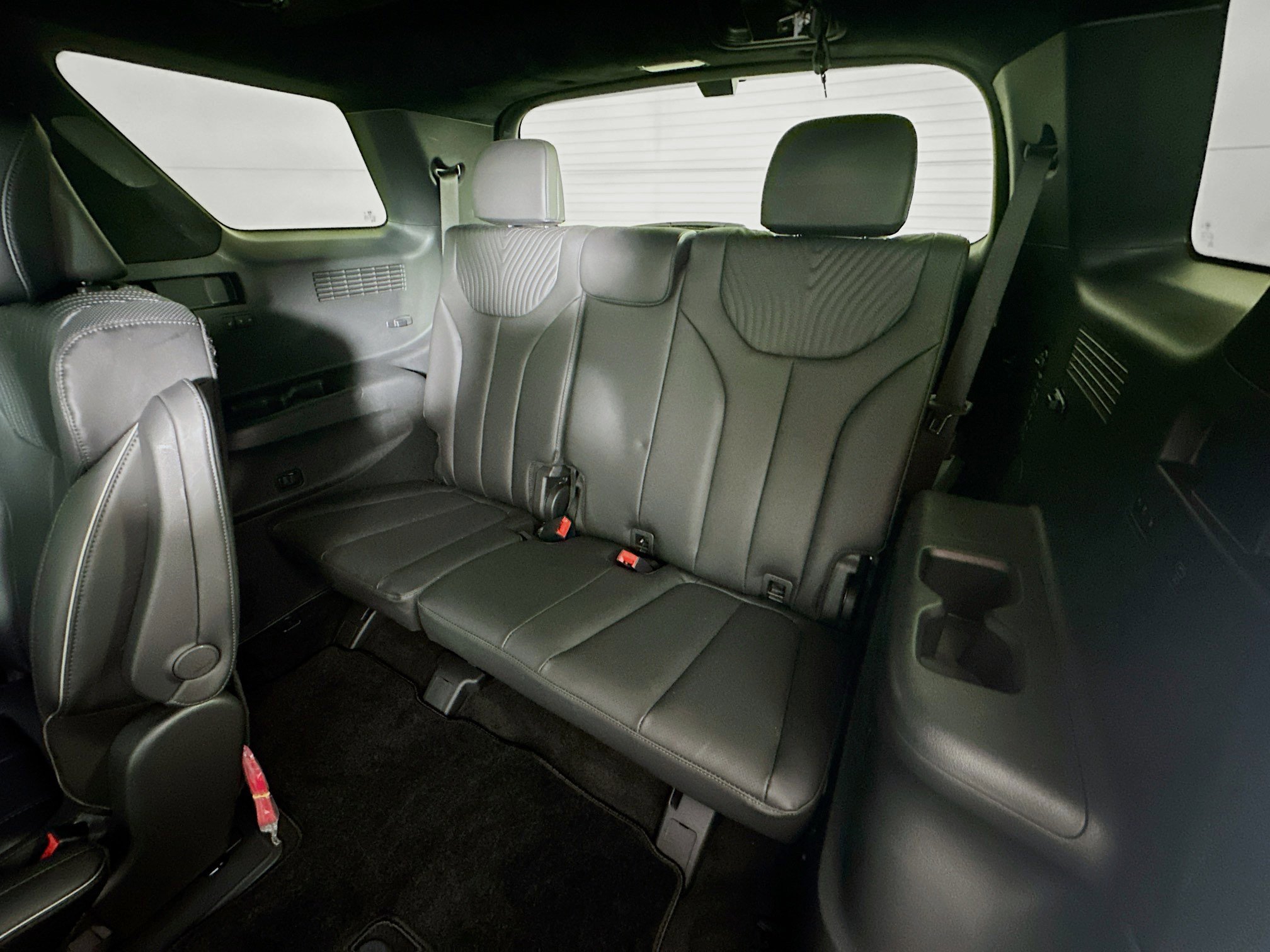 Used 2025 Hyundai Palisade Calligraphy image 37