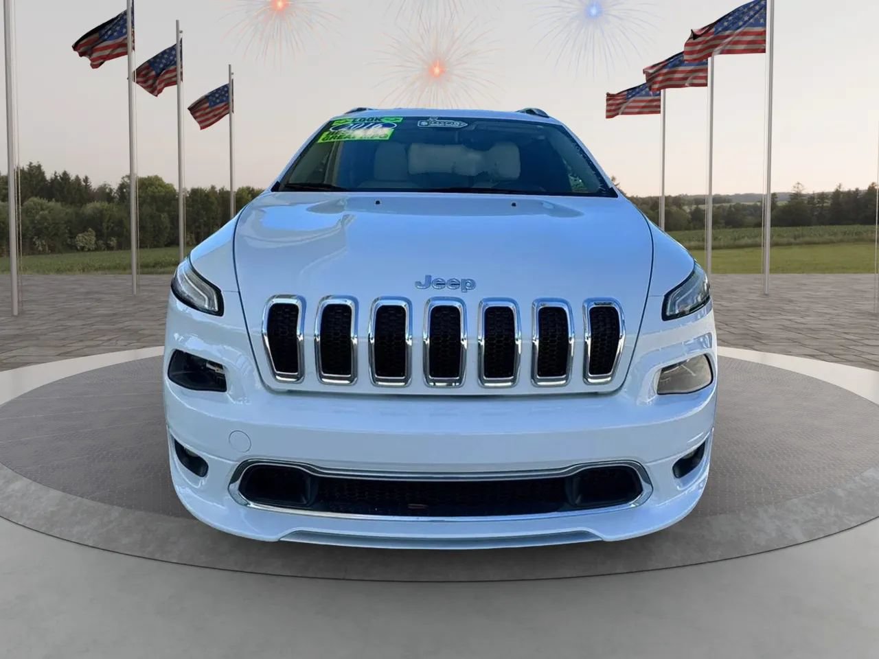 Used 2016 Jeep Cherokee Overland FWD image 2