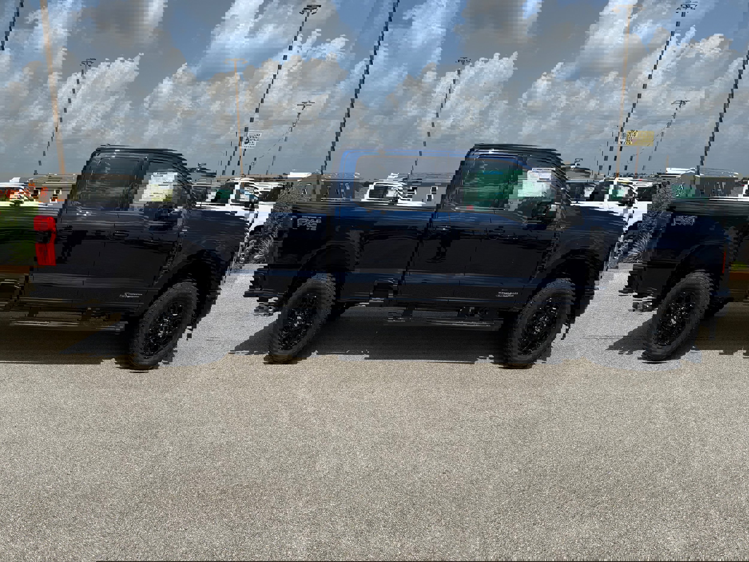 New 2025 Ford F350 Lariat w/ Lariat Ultimate Package image 7
