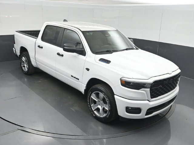 New 2027 RAM 1500 Express RWD image 44