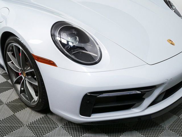 Certified 2024 Porsche 911 Carrera 4S image 32
