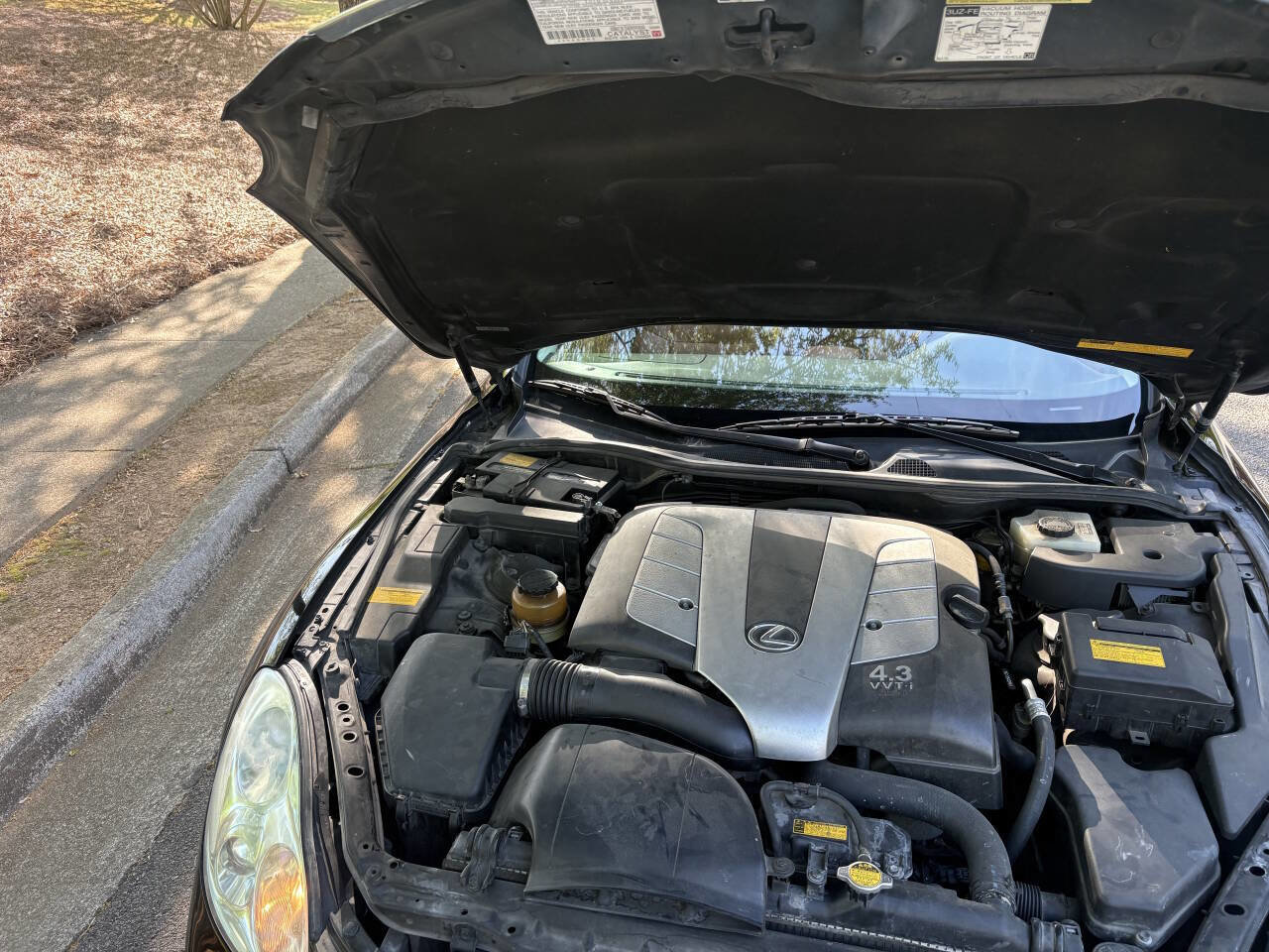 Used 2003 Lexus SC 430 Convertible RWD image 11