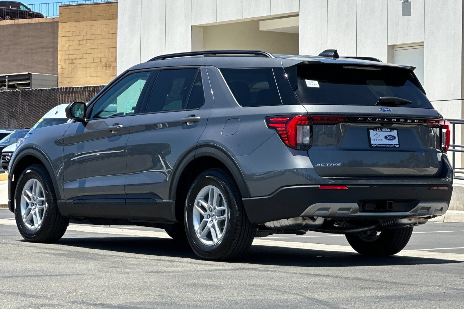 New 2026 Ford Explorer Active w/ Active Comfort Package RWD image 5