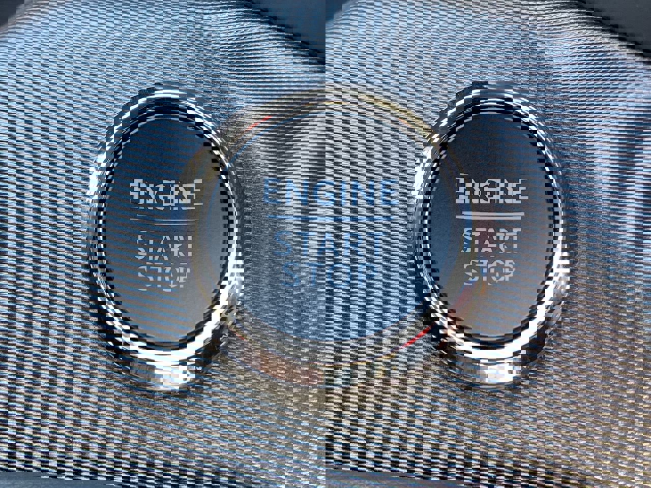 Used 2025 Ford Explorer ST-Line w/ Premium Package image 18