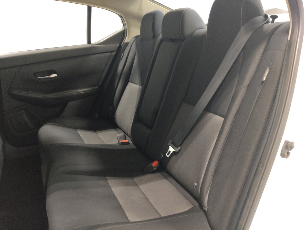 Used 2021 Nissan Sentra SV FWD image 18