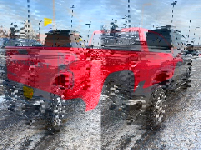 Used 2022 Chevrolet Silverado 2500 LT w/ Convenience Package image 7