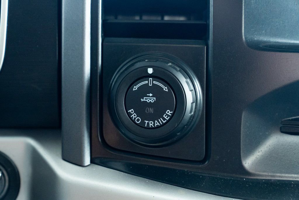 Used 2022 Ford F150 XLT AWD/4WD image 19