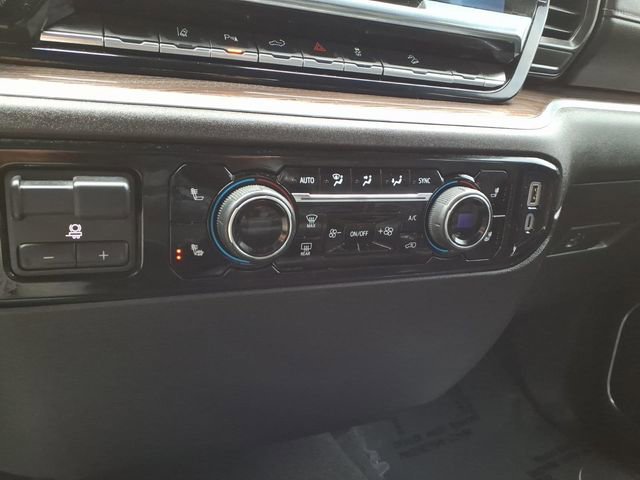 Used 2024 Chevrolet Silverado 2500 LT w/ Z71 Sport Edition image 19