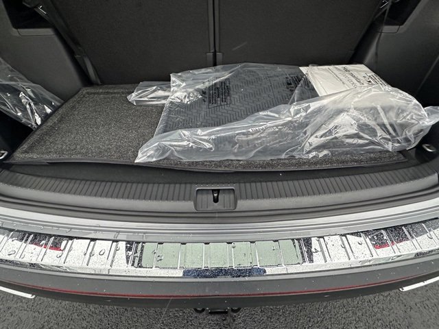 New 2026 Volkswagen Atlas SE image 18