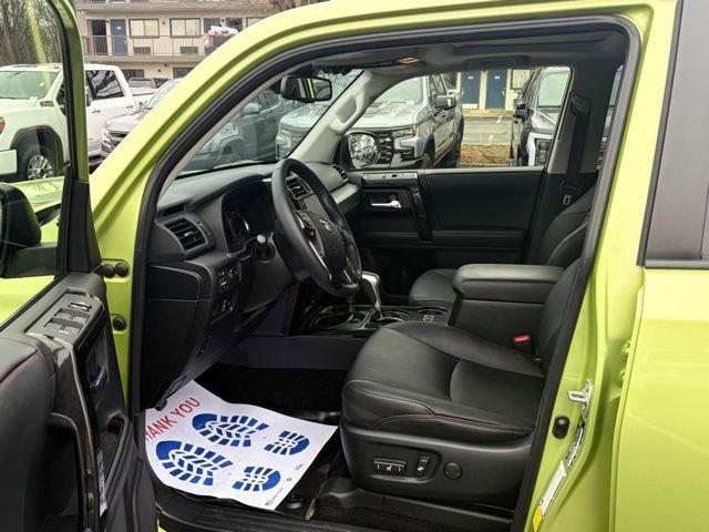 Used 2023 Toyota 4Runner TRD Off-Road Premium w/ Off Road Premium Plus Package image 15