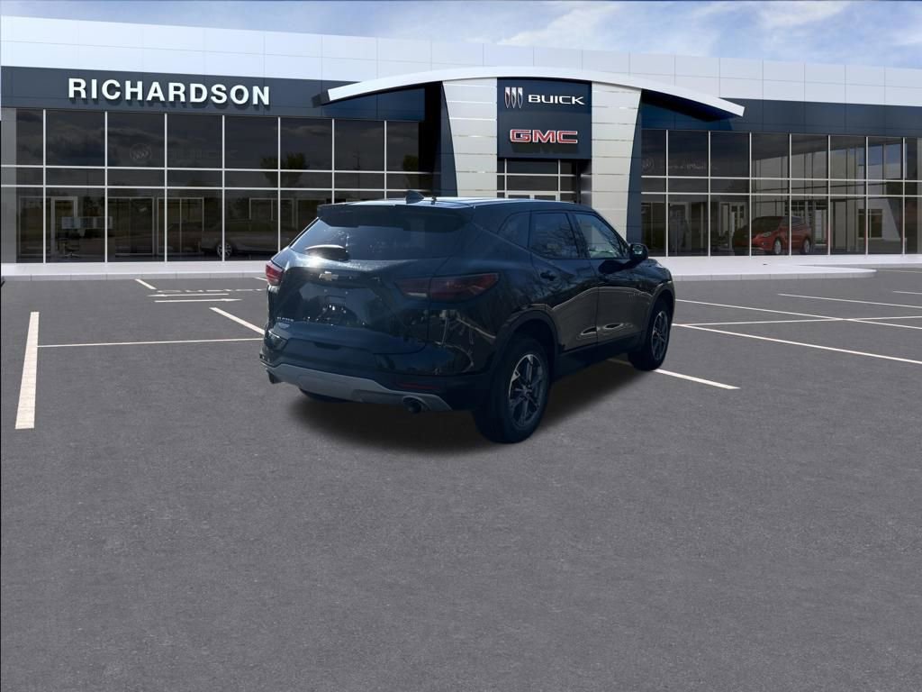 Used 2023 Chevrolet Blazer LT image 5