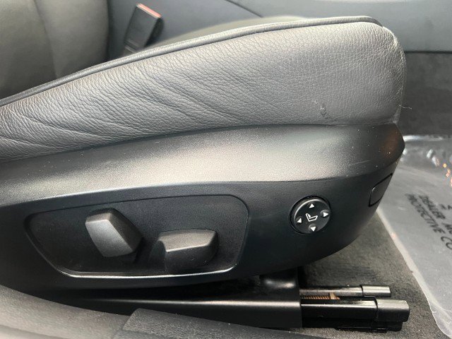 Used 2008 BMW 328xi Sedan image 18