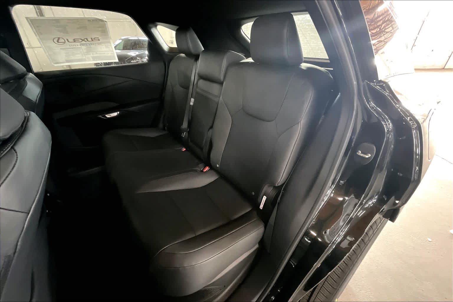 New 2026 Lexus RX 350h AWD/4WD image 10
