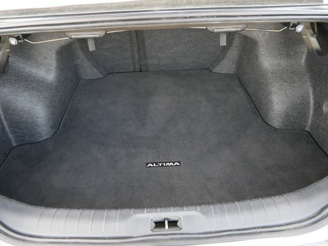 Used 2024 Nissan Altima 2.5 SV image 6