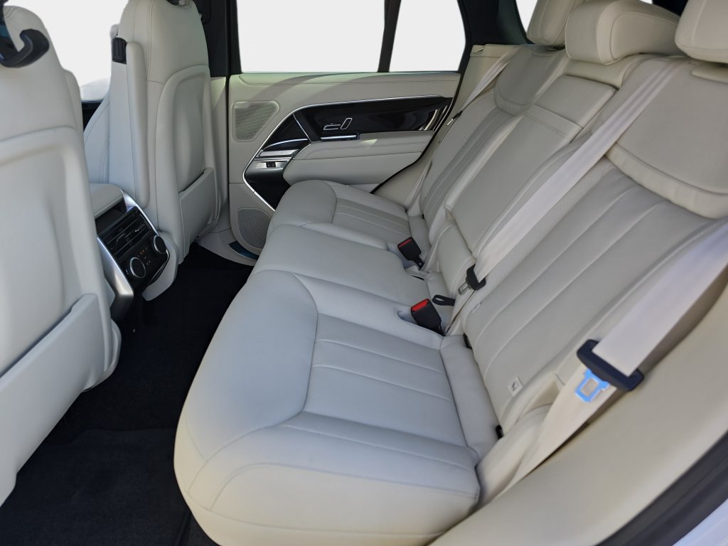 New 2027 Land Rover Range Rover SE AWD/4WD image 15