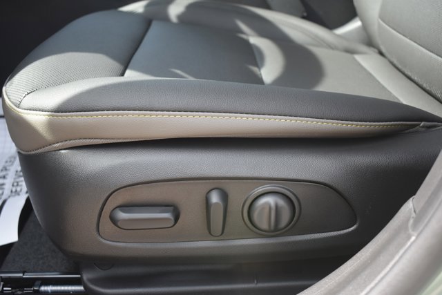 New 2026 Chevrolet Trax ACTIV image 13