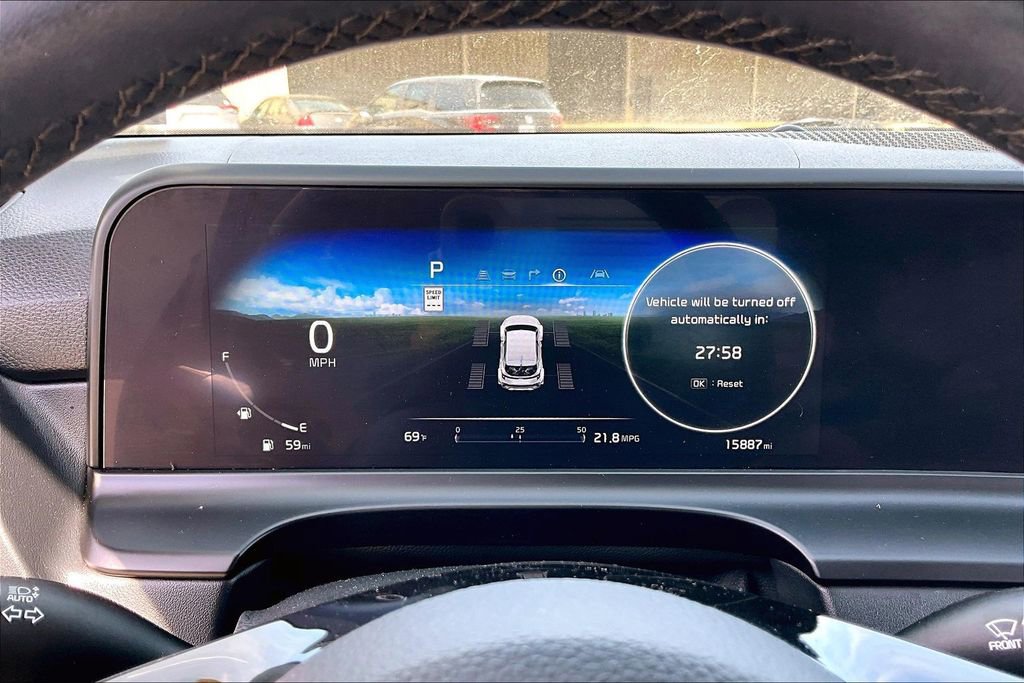 Used 2024 Kia Seltos SX w/ SX Sunroof Package image 13