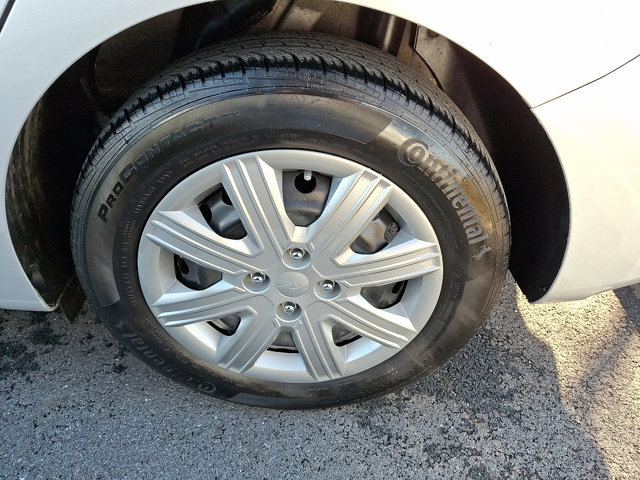 Used 2023 Kia Rio LX image 27