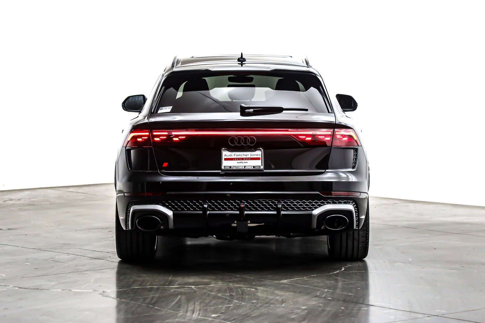 New 2026 Audi RS Q8 performance image 3