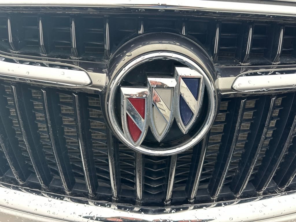 Used 2020 Buick Enclave Premium w/ Sun and Sites Package image 9