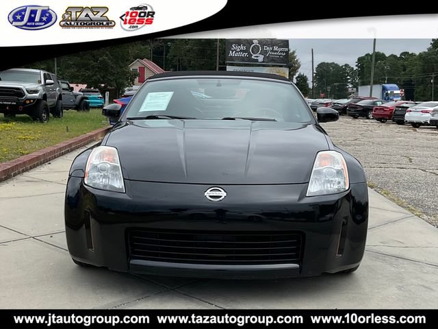 Used 2005 Nissan 350Z Touring RWD video 2