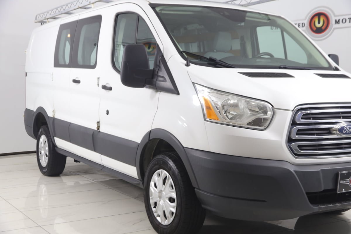 Used 2016 Ford Transit 250 130 Low Roof w/ Exterior Upgrade Package RWD image 26