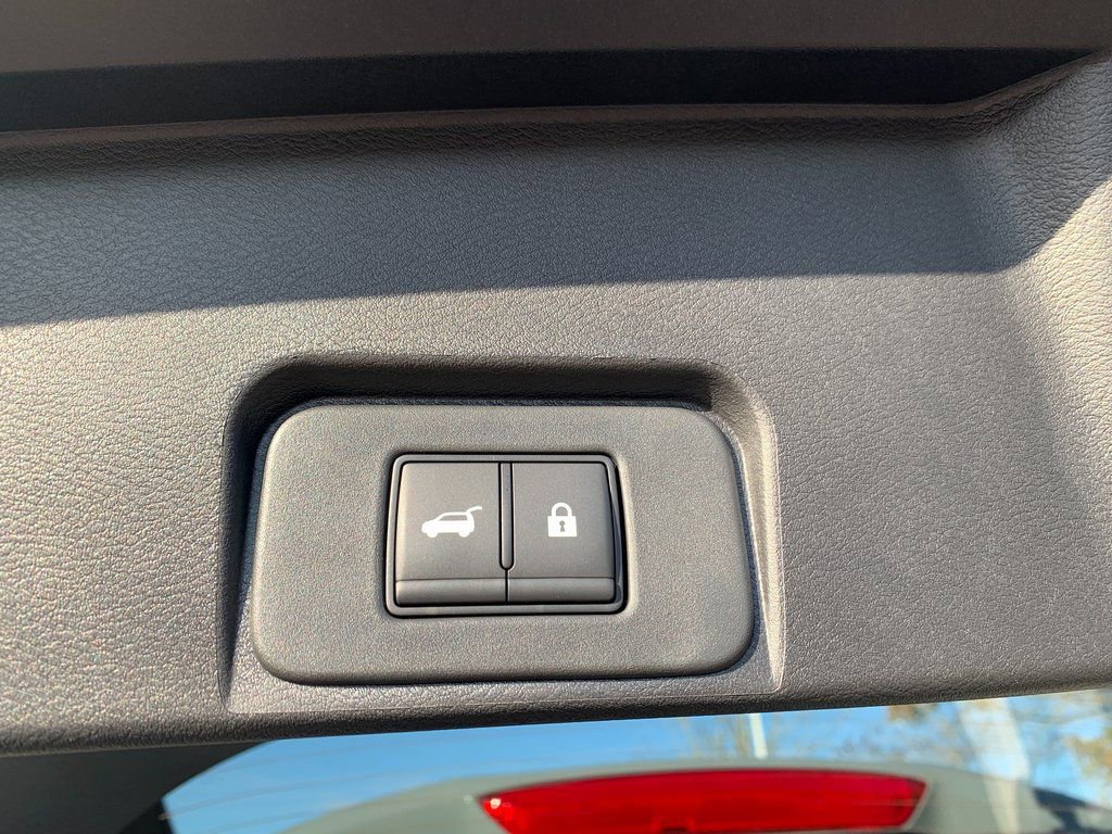 New 2026 Nissan Rogue SV image 6