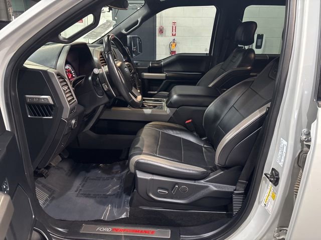 Used 2017 Ford F150 Raptor w/ Equipment Group 802A Luxury image 17