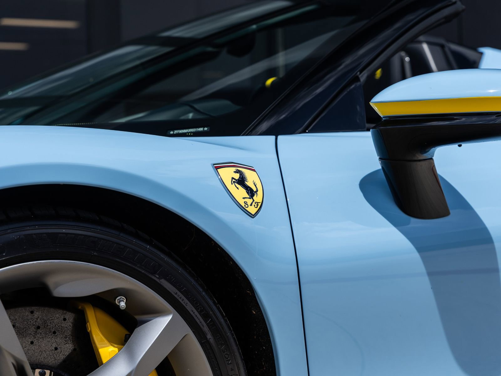 Used 2024 Ferrari SF90 Spider image 16