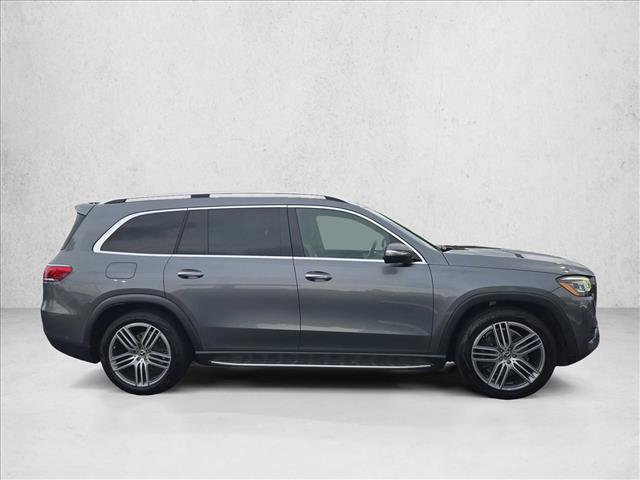 Used 2022 Mercedes-Benz GLS 450 4MATIC image 4