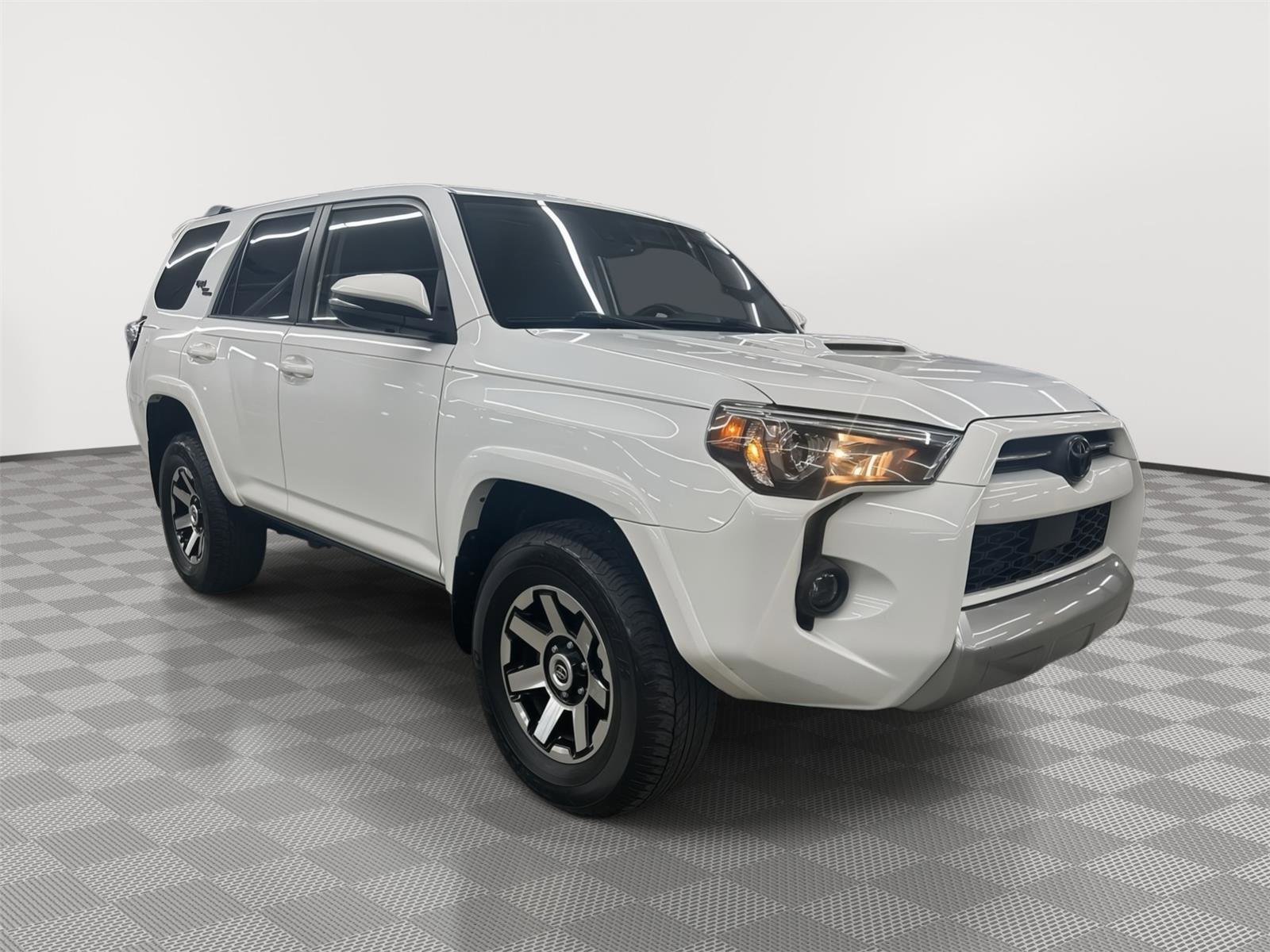 Used 2021 Toyota 4Runner TRD Off-Road Premium w/ Moonroof Package image 3