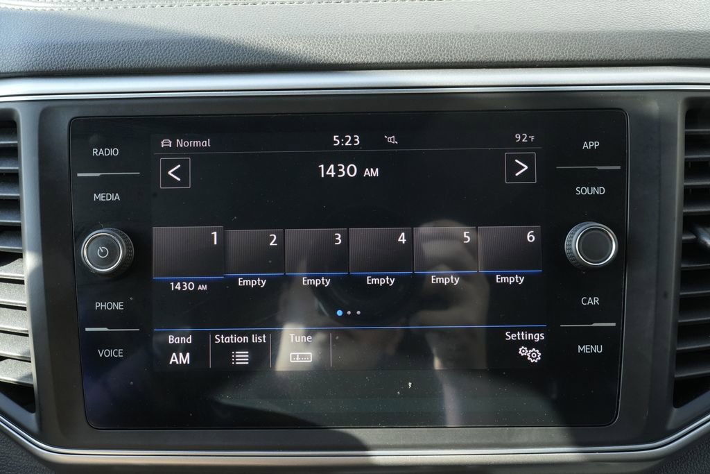 Used 2018 Volkswagen Atlas SE image 56