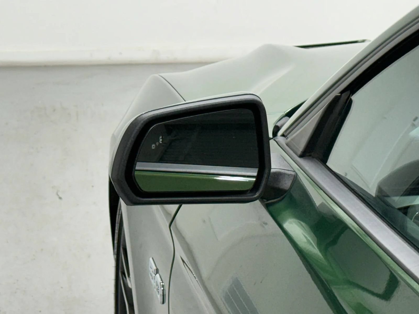 Used 2022 Ford Mustang GT RWD image 31