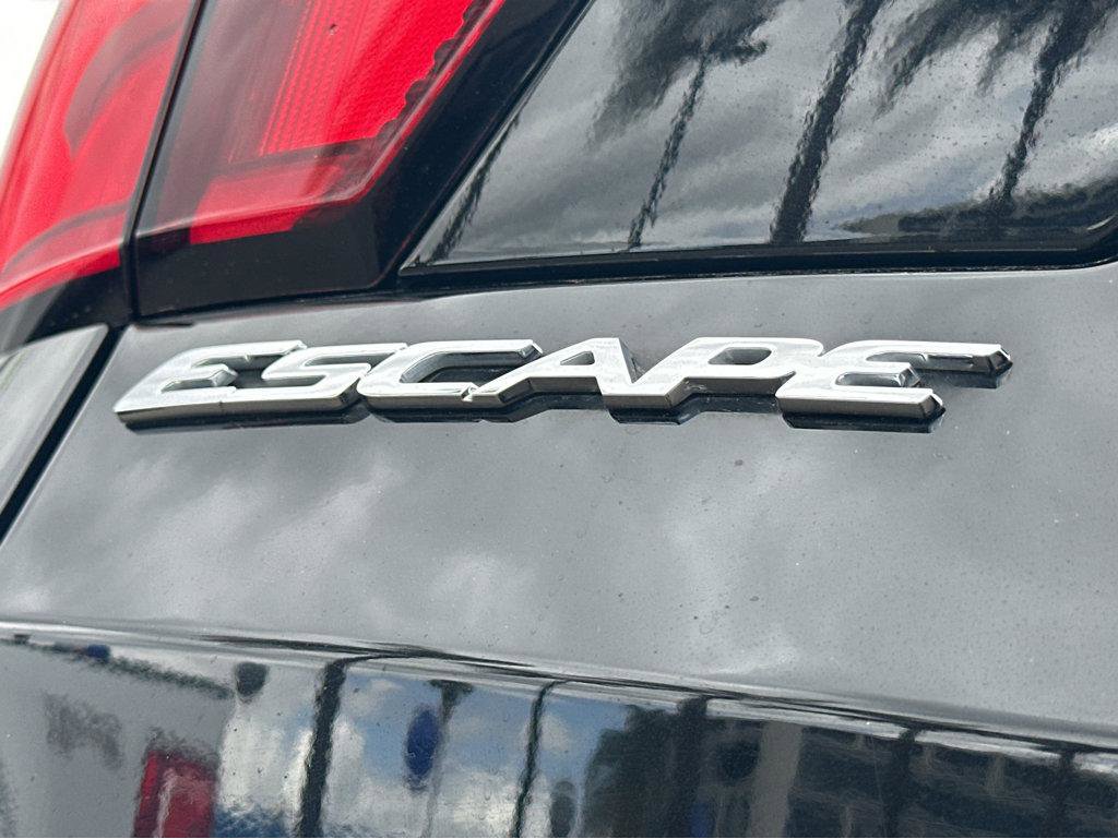 Used 2019 Ford Escape Titanium FWD image 39
