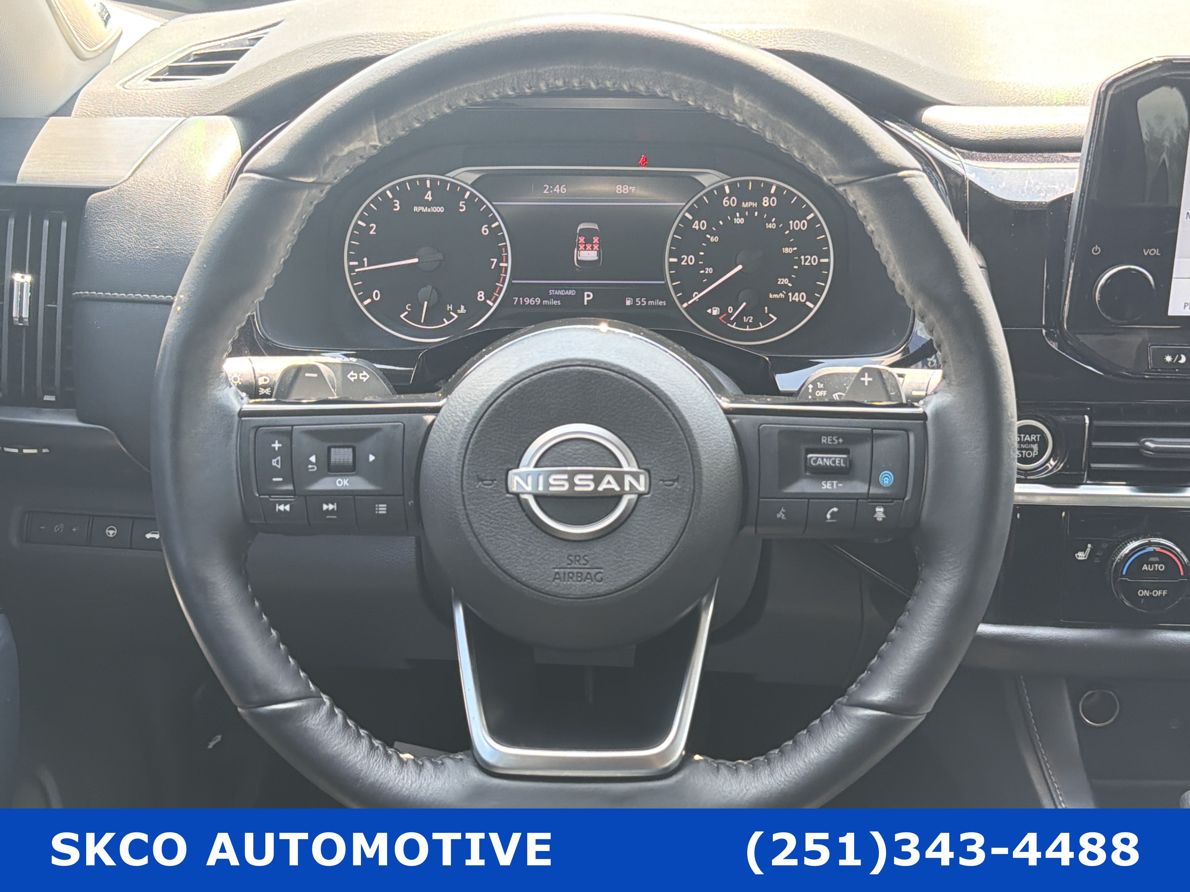 Used 2023 Nissan Pathfinder SL w/ SL Premium Package FWD image 18
