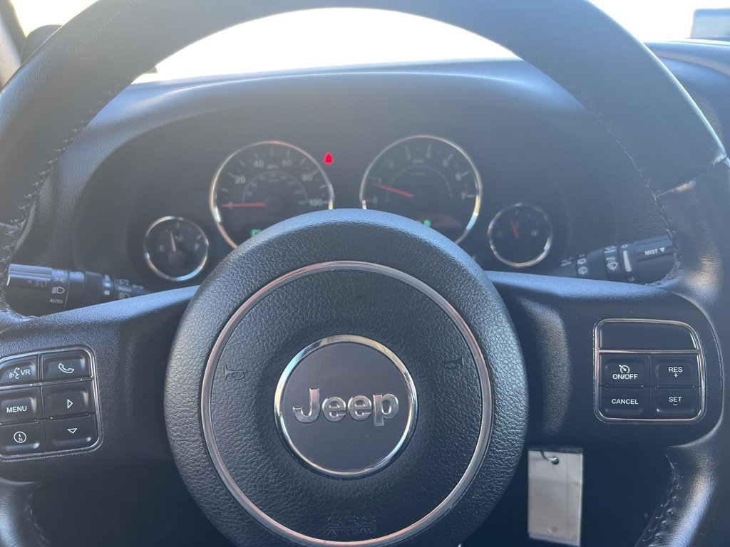 Used 2013 Jeep Wrangler Unlimited Sahara w/ Connectivity Group image 16