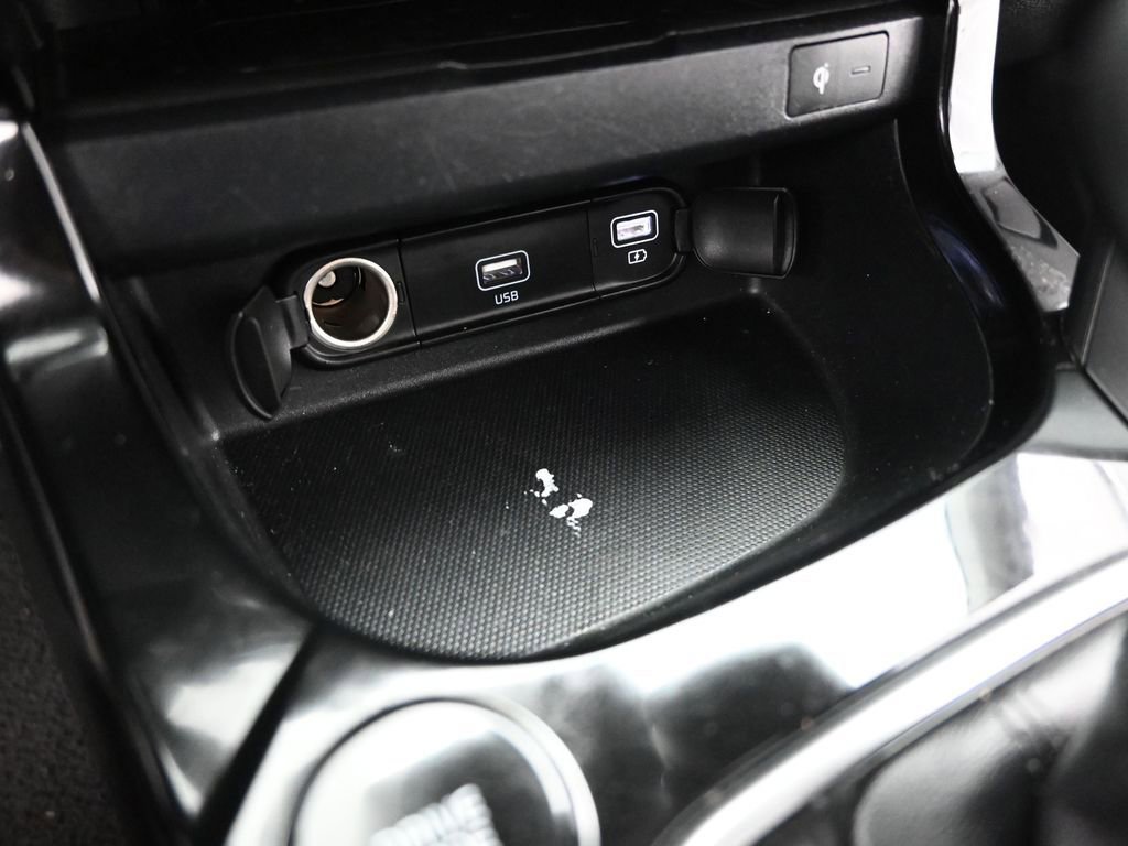 Used 2021 Kia Seltos EX image 18