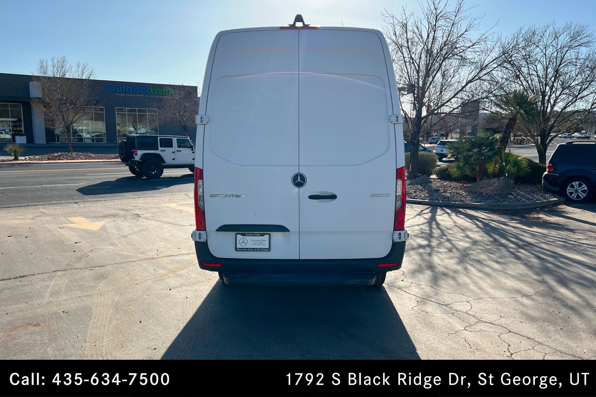 Used 2019 Mercedes-Benz Sprinter 170 Cargo image 4