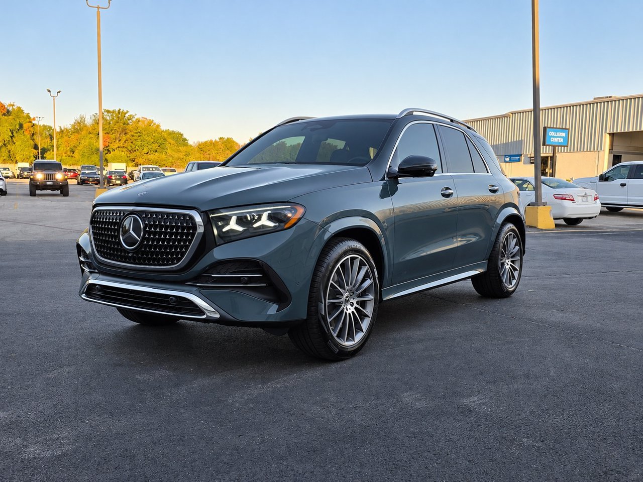 New 2027 Mercedes-Benz GLE 450 4MATIC image 3
