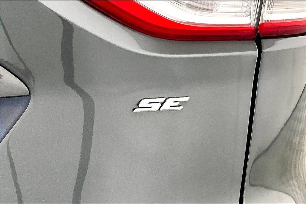 Used 2016 Ford Escape SE image 14