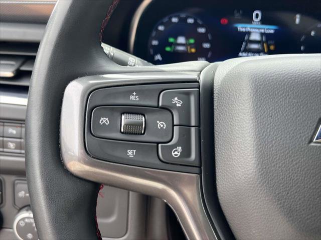 Used 2024 Chevrolet Suburban RST w/ Luxury Package AWD/4WD image 25