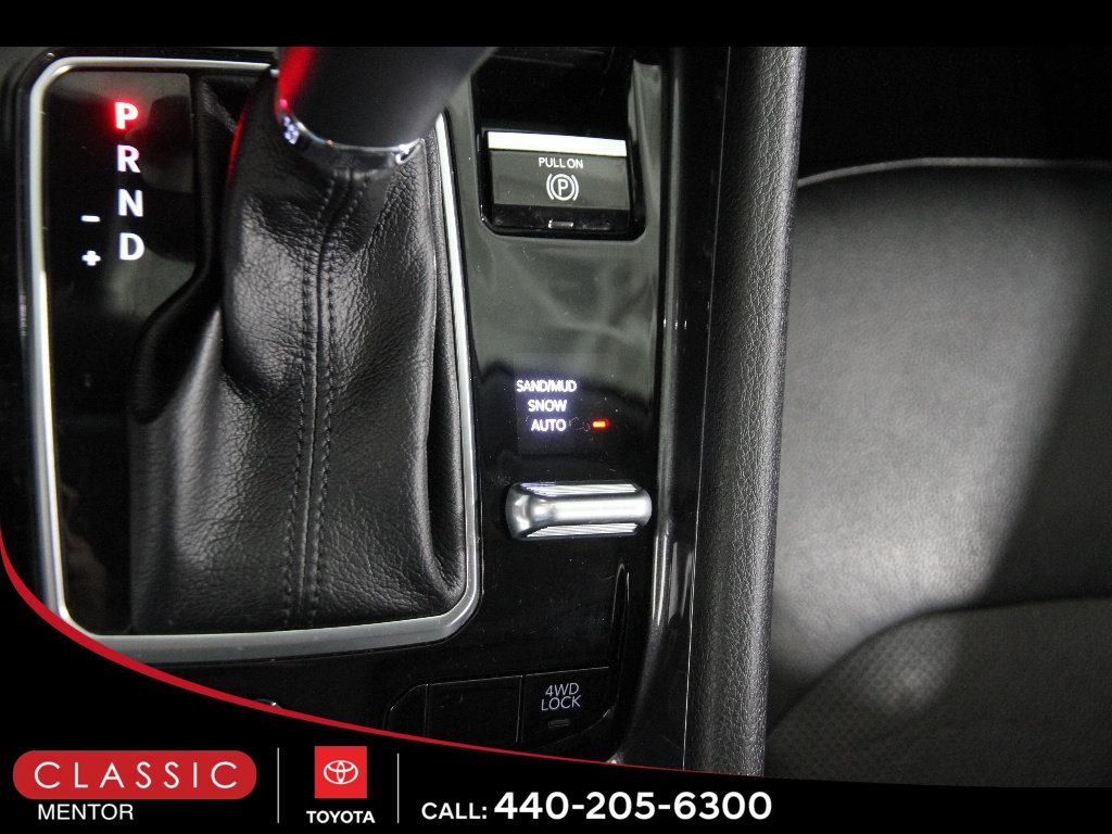 Used 2022 Jeep Compass Latitude w/ Sun and Sound Group AWD/4WD image 18