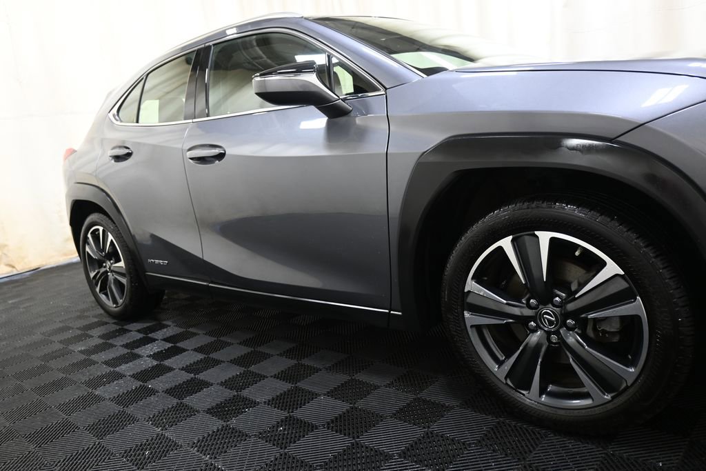 Used 2021 Lexus UX 250h w/ Premium Package AWD/4WD image 19