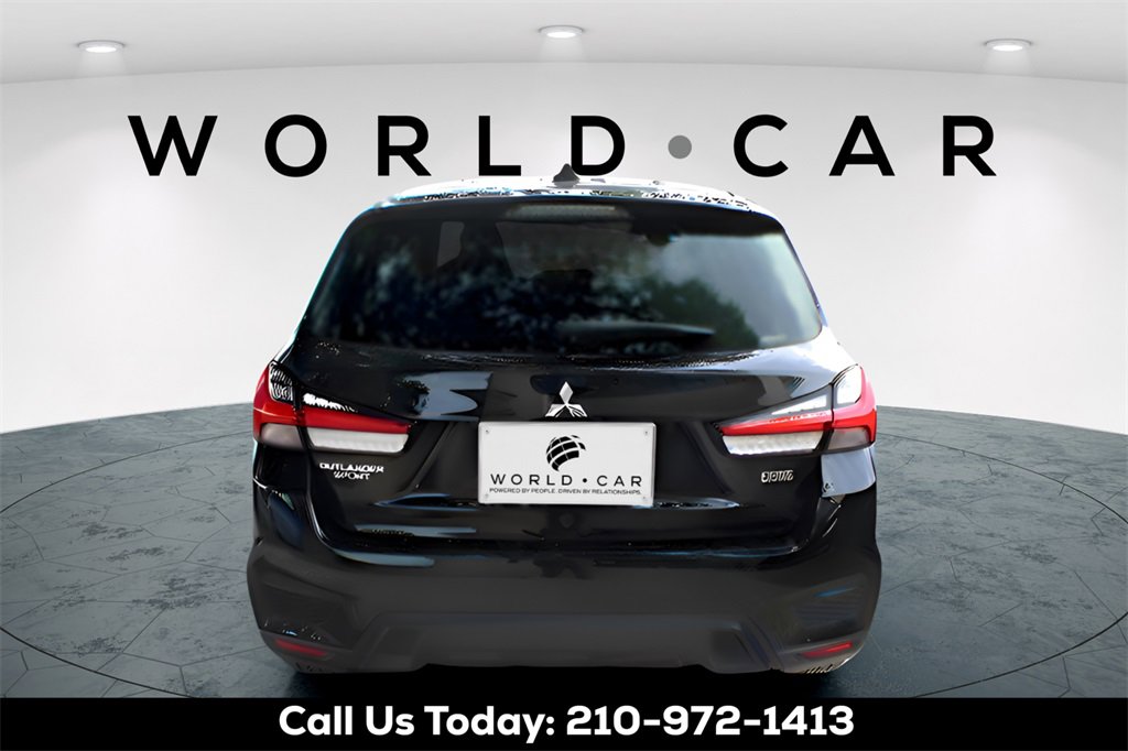 Used 2023 Mitsubishi Outlander Sport LE image 6
