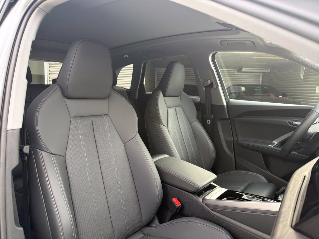 Used 2026 Audi Q5 Premium Plus AWD/4WD image 16