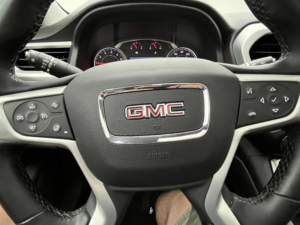 Used 2023 GMC Acadia SLT w/ Preferred Package AWD/4WD image 23