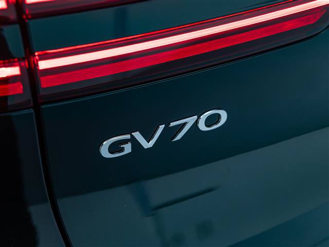 New 2026 Genesis GV70 2.5T Sport Prestige AWD/4WD image 15